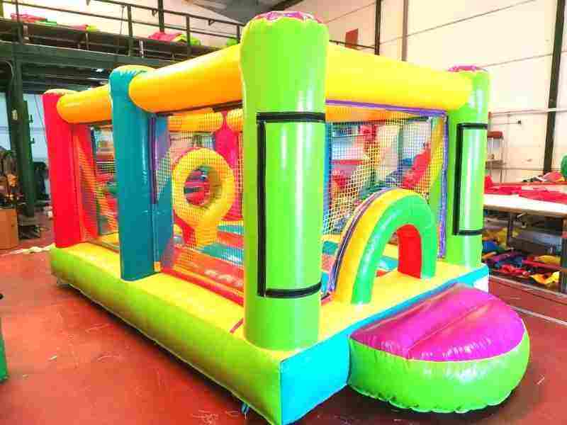 castillo-hinchable-alquiler-plano-43